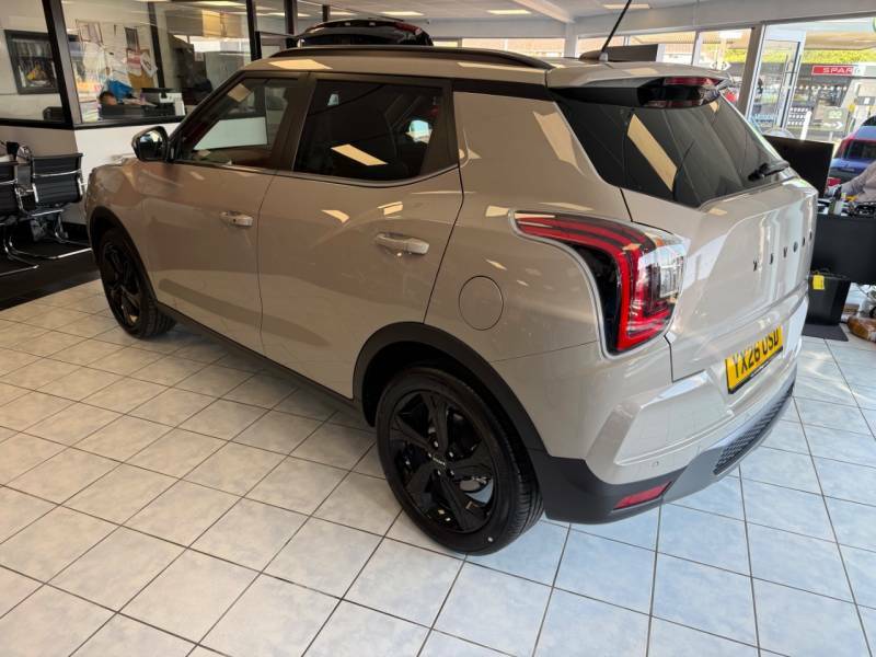 SsangYong Tivoli 1.5 K40 - 2026 26 Brown #3