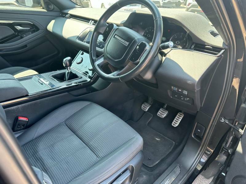 Land Rover Range Rover Evoque 2.0 D150 R-dynamic 2Wd - 2020 20 BU20PYS Black #4