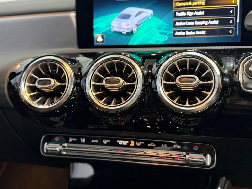 Mercedes-Benz CLA Class Amg Line White #33