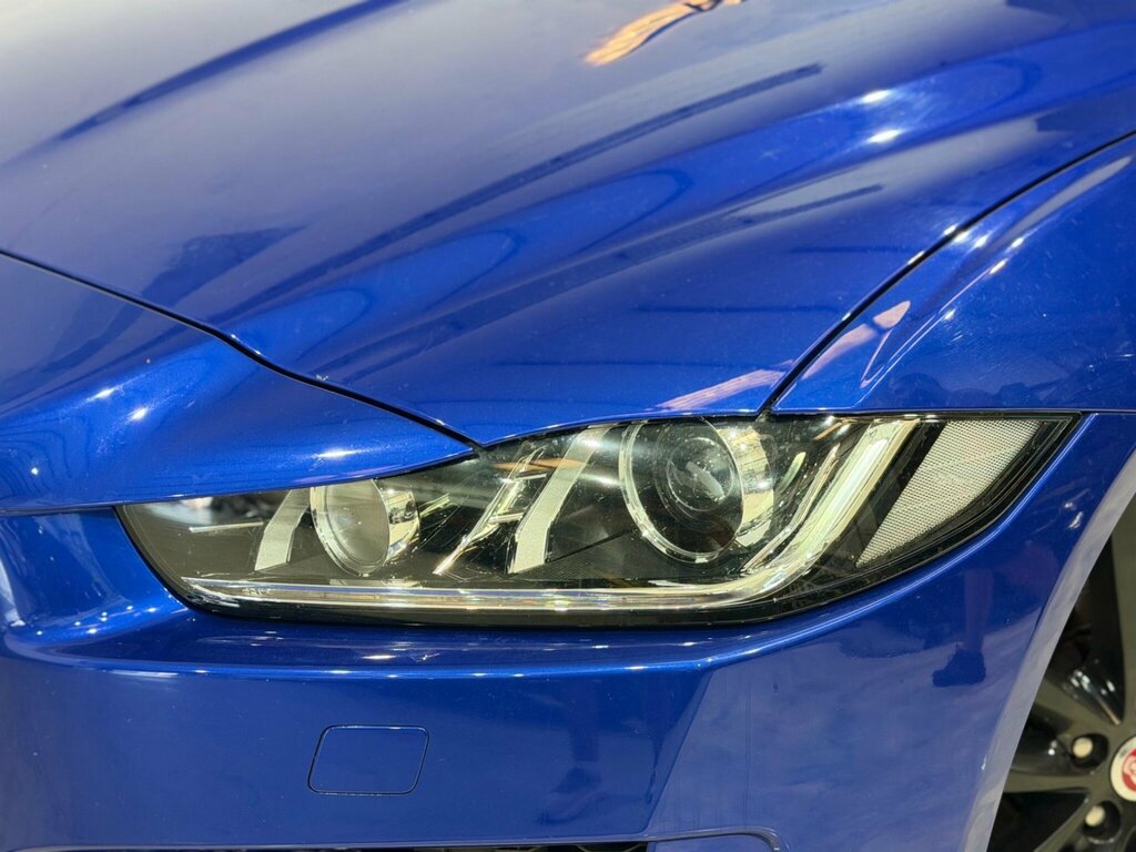 Jaguar XE 2.0D R-sport Euro 6 Ss Blue #5