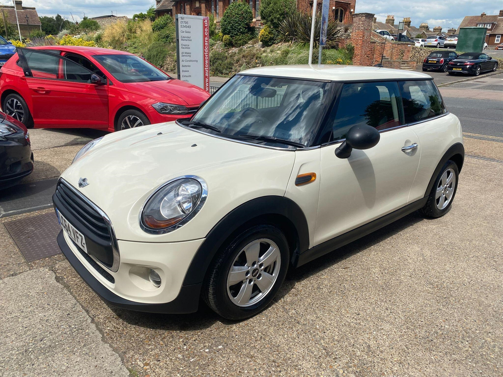 Mini Hatch 1.2 One Euro 6 Ss 