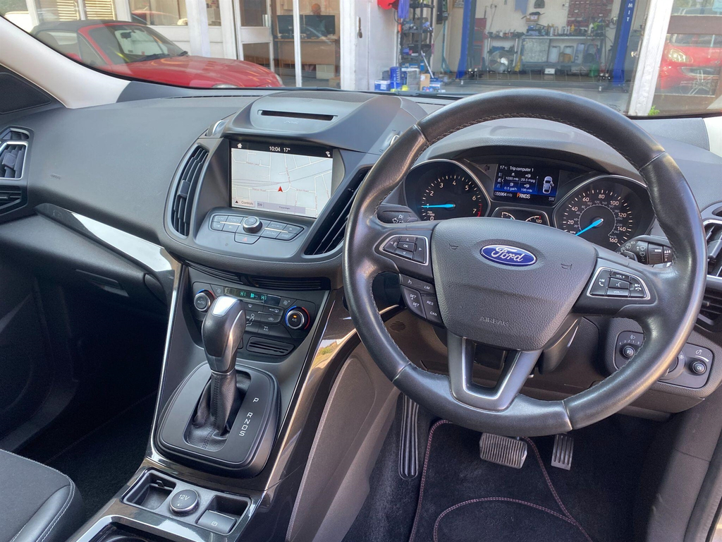 Ford Kuga 1.5T Ecoboost Titanium Awd Euro 6 Ss  #4