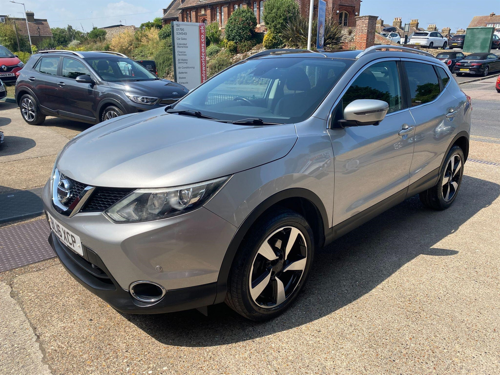 Nissan Qashqai 1.5 Dci N-connecta 2Wd Euro 6 Ss