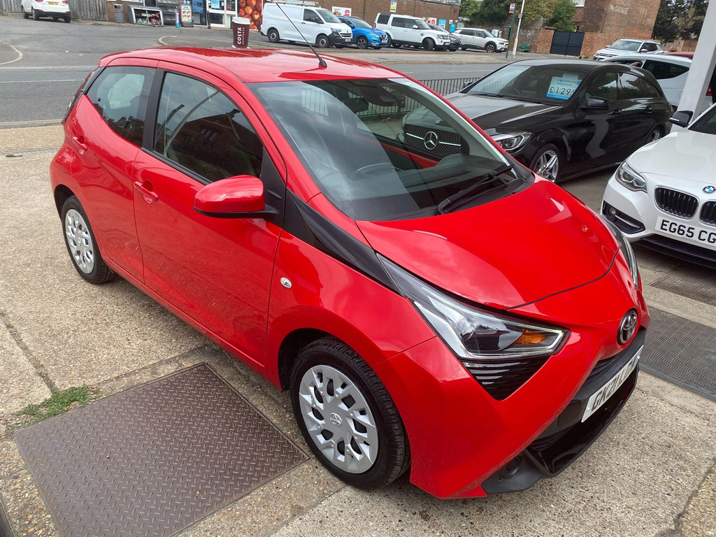 Toyota Aygo 1.0 Vvt-i X-play Euro 6 Safety Sense GK21LGA #2