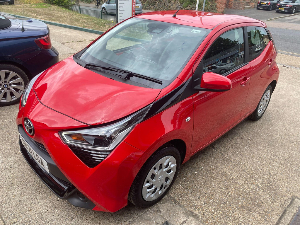Toyota Aygo 1.0 Vvt-i X-play Euro 6 Safety Sense 