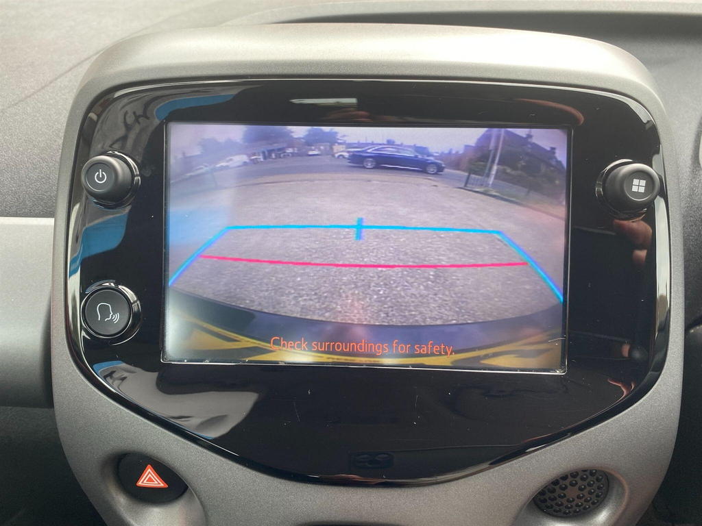 Toyota Aygo 1.0 Vvt-i X-play Euro 6 Safety Sense GK21LGA #5