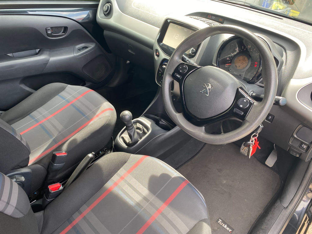 Peugeot 108 1.0 Active Euro 6 YK65TWC #3