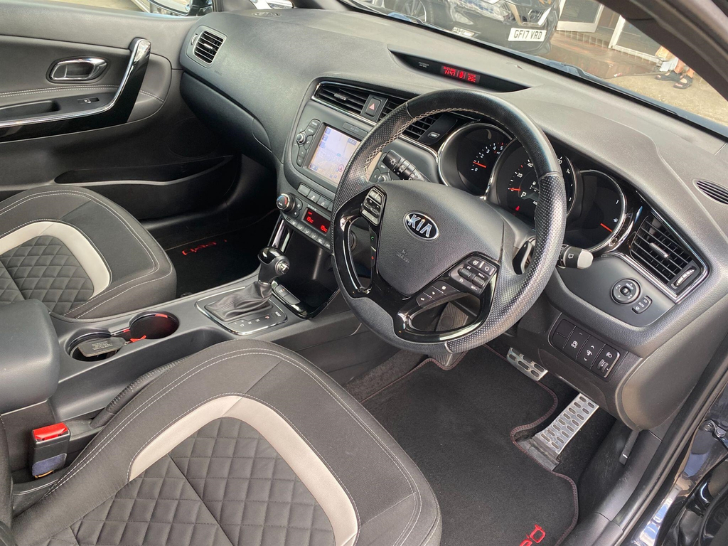 Kia Proceed 1.6 Crdi Gt-line Dct Euro 6 Ss  #3