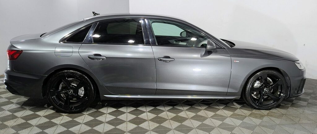 Audi A4 35 Tdi S Line S Tronic VK22WSF Grey #5