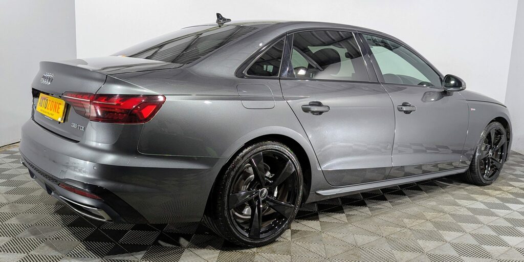 Audi A4 35 Tdi S Line S Tronic VK22WSF Grey #4
