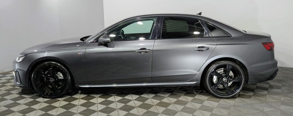 Audi A4 35 Tdi S Line S Tronic VK22WSF Grey #3
