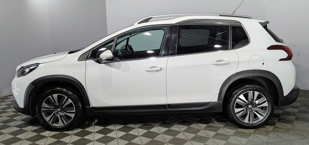 Peugeot 2008 1.2 Puretech Allure IGZ4592 White #3