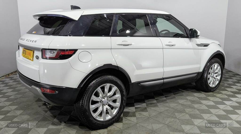 Land Rover Range Rover Evoque 2.0 Ed4 Se 2Wd SK18OKN White #4