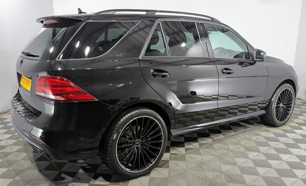 Mercedes-Benz GLE Class Gle 350D 4Matic Amg Line 9G-tronic KP66RZY Black #4