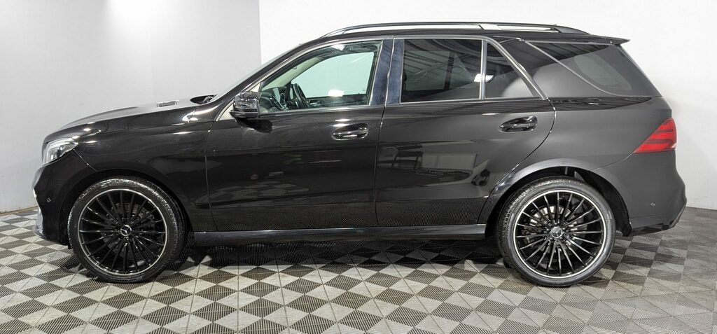 Mercedes-Benz GLE Class Gle 350D 4Matic Amg Line 9G-tronic KP66RZY Black #3
