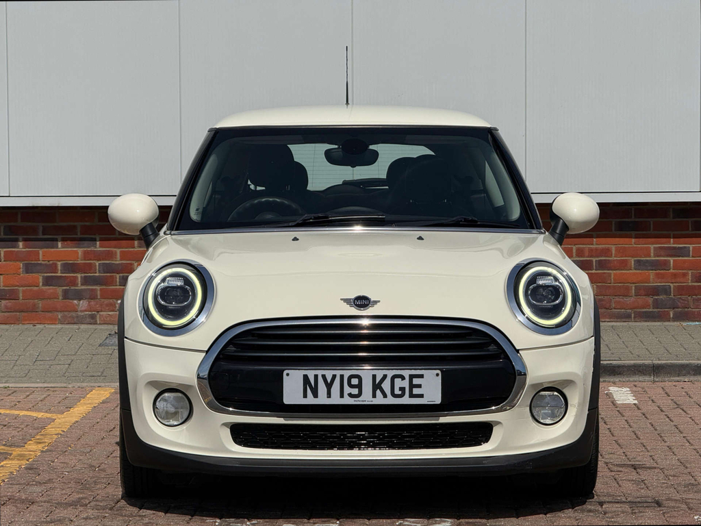 Mini Hatch Cooper Classic NY19KGE  #2