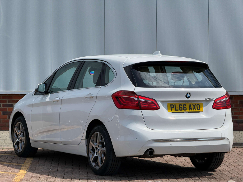 BMW 2 Series Luxury White #4