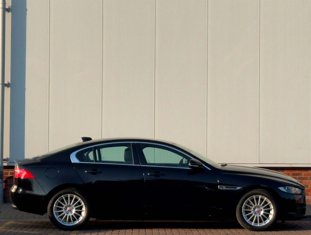 Jaguar XE Se D VX19TTK #5