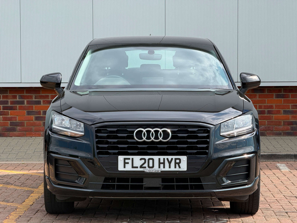 Audi Q2 Sport 35 Tfsi FL20HYR Black #2