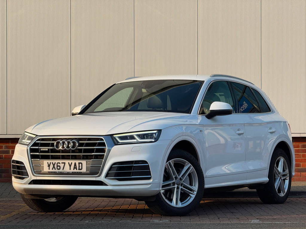 Audi Q5 S Line Tdi Quattro 4Wd YX67YAD #3