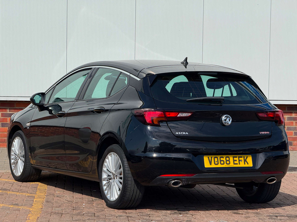 Vauxhall Astra Elite Nav T Ss #4