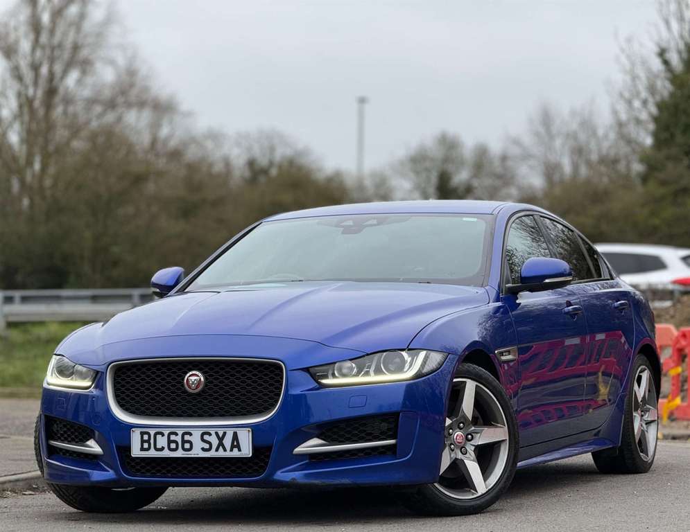 Jaguar XE R-sport D Blue #3