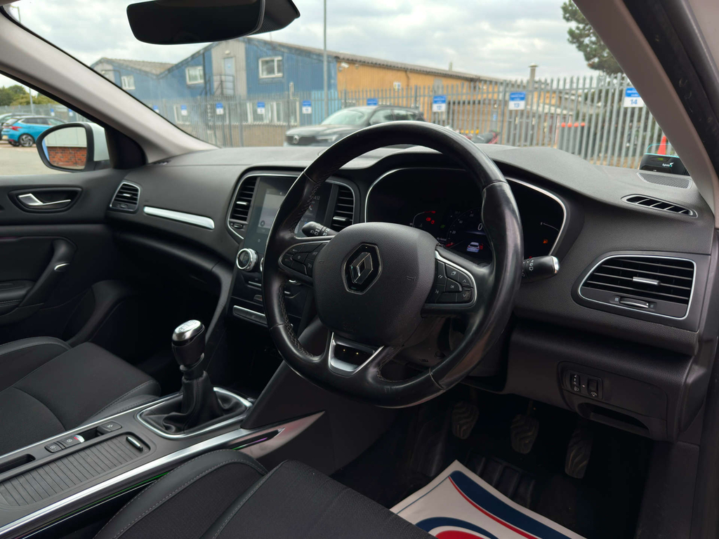Renault Megane 1.8 300 Trophy Yellow #13