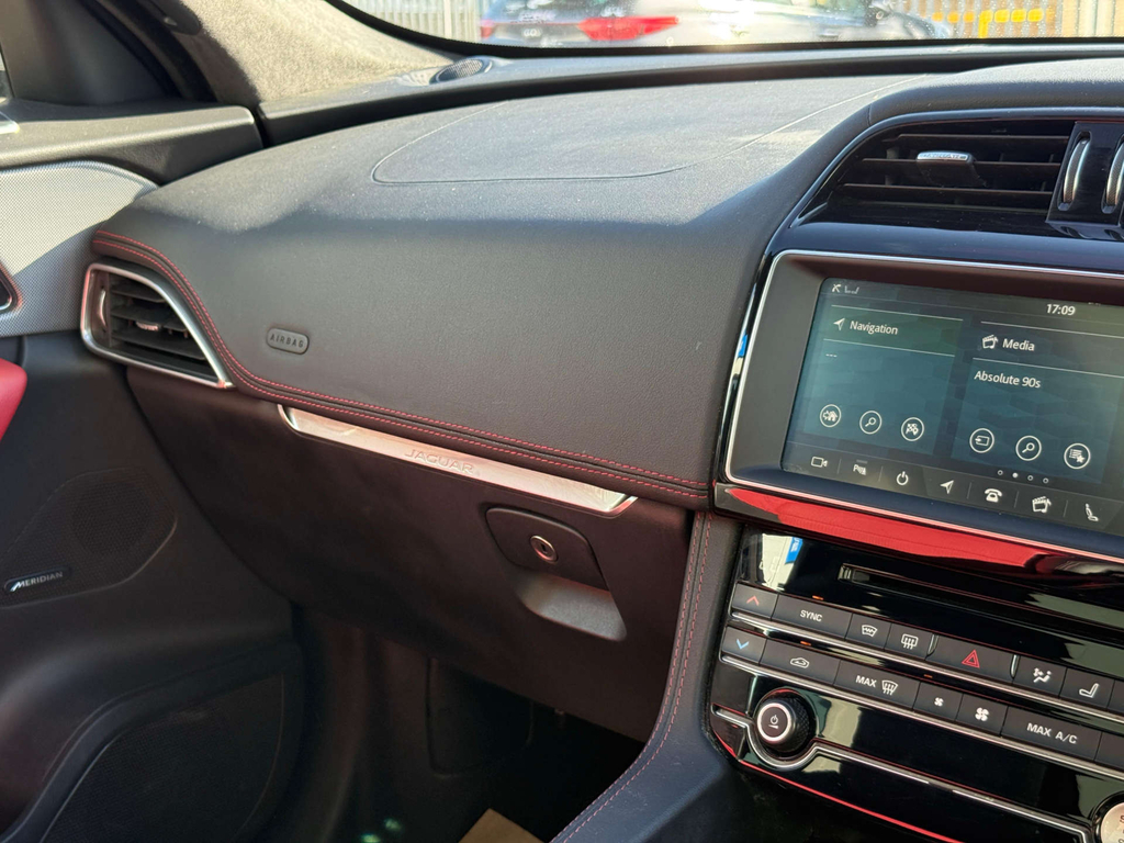 Jaguar F-Pace Suv Black #81