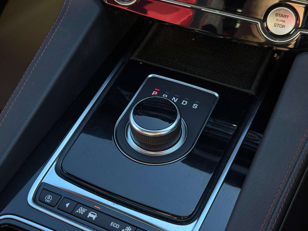 Jaguar F-Pace Suv Black #30