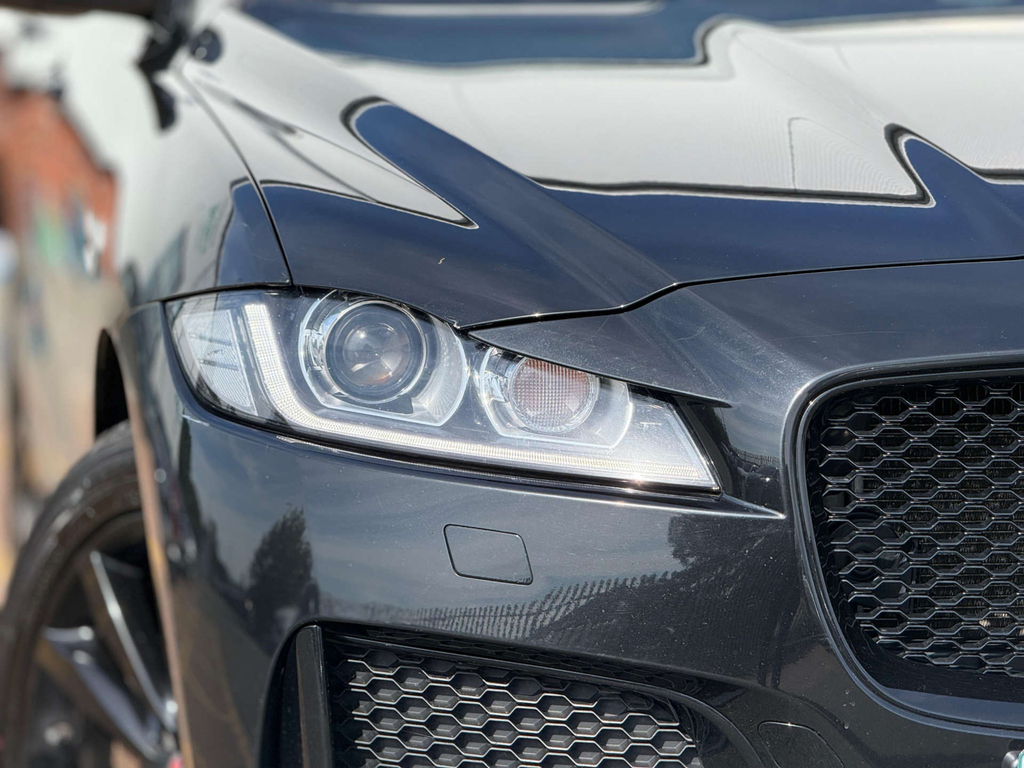 Jaguar F-Pace Suv Black #71