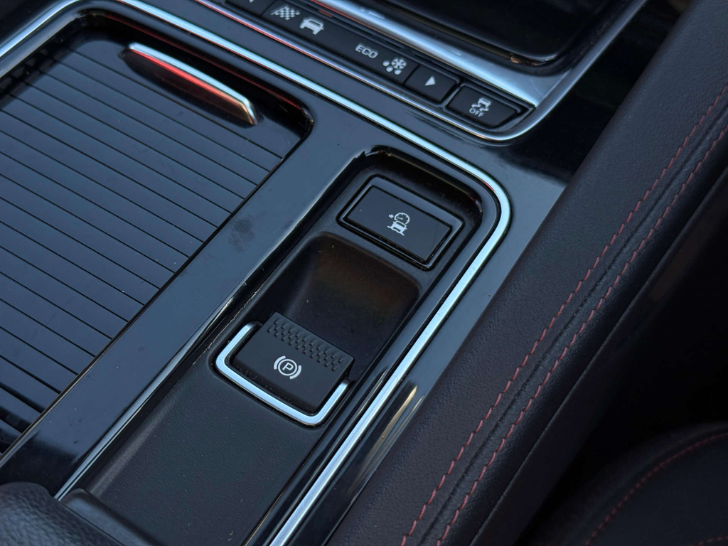 Jaguar F-Pace Suv Black #31