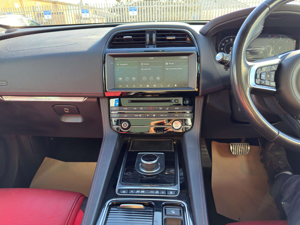 Jaguar F-Pace Suv Black #45