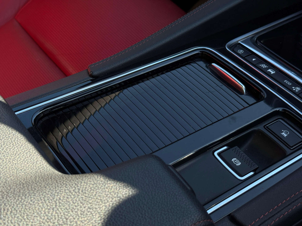 Jaguar F-Pace Suv Black #82