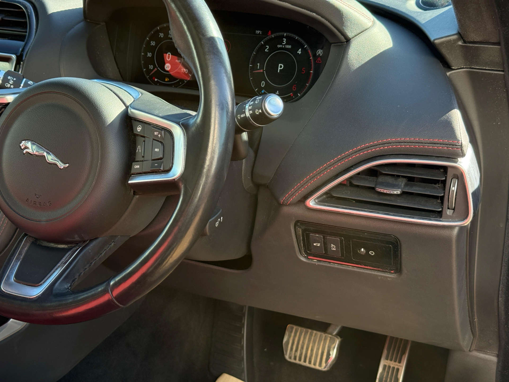 Jaguar F-Pace Suv Black #63