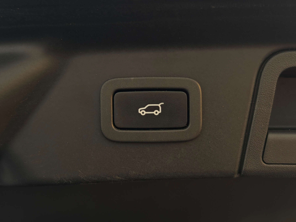 Land Rover Range Rover Velar Automatic White #39