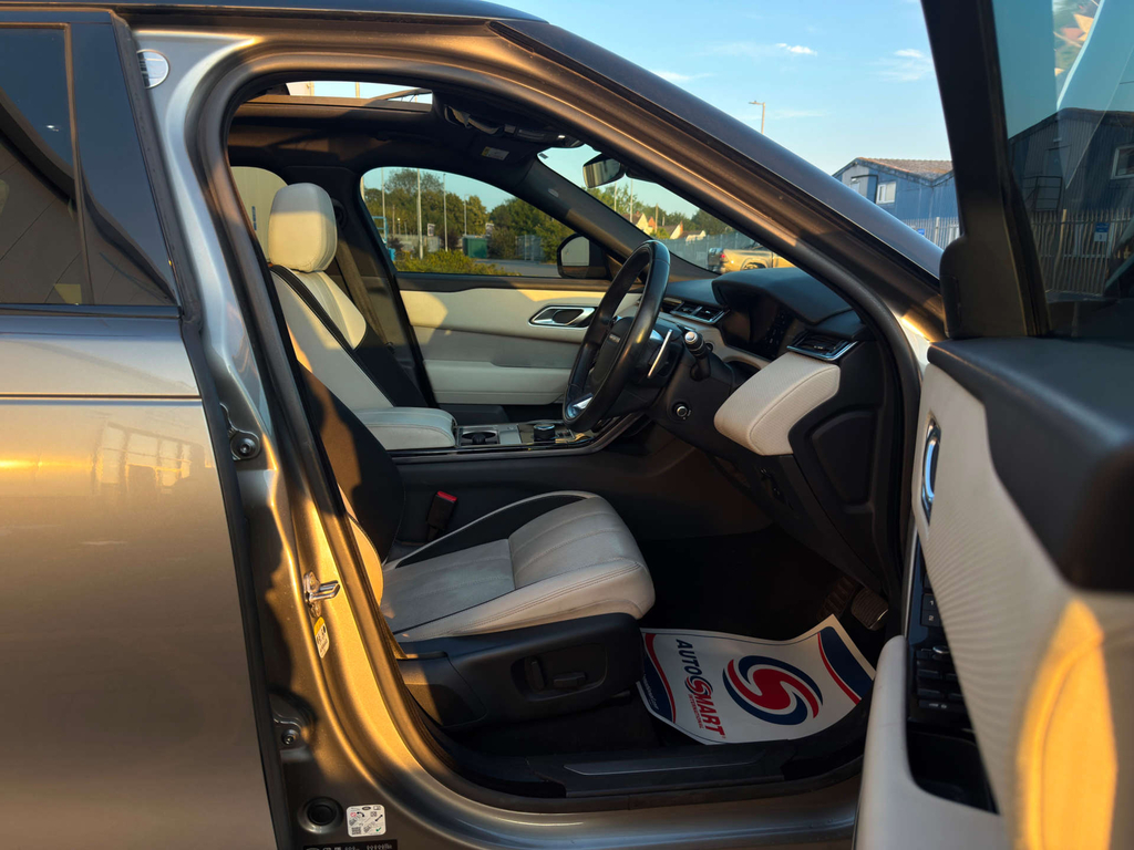Land Rover Range Rover Velar Automatic White #28