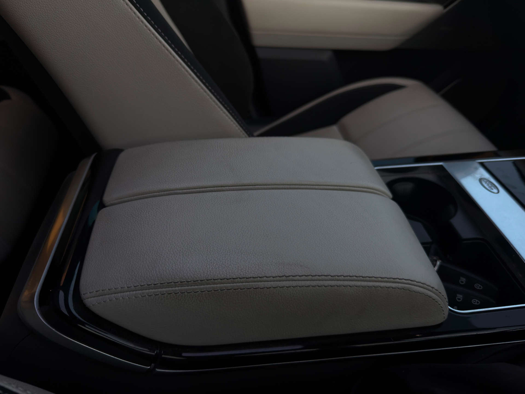 Land Rover Range Rover Velar Automatic White #62