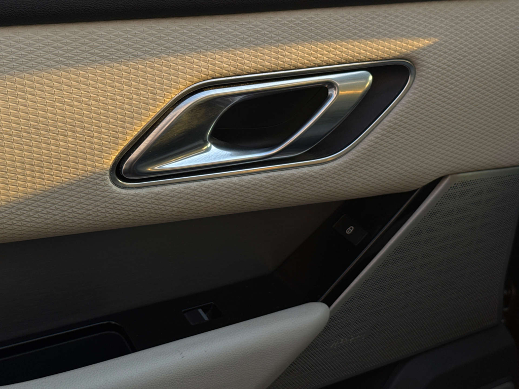 Land Rover Range Rover Velar Automatic White #47