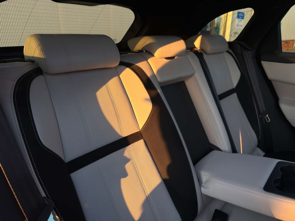 Land Rover Range Rover Velar Automatic White #18