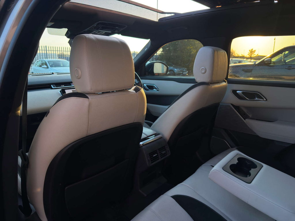 Land Rover Range Rover Velar Automatic White #37