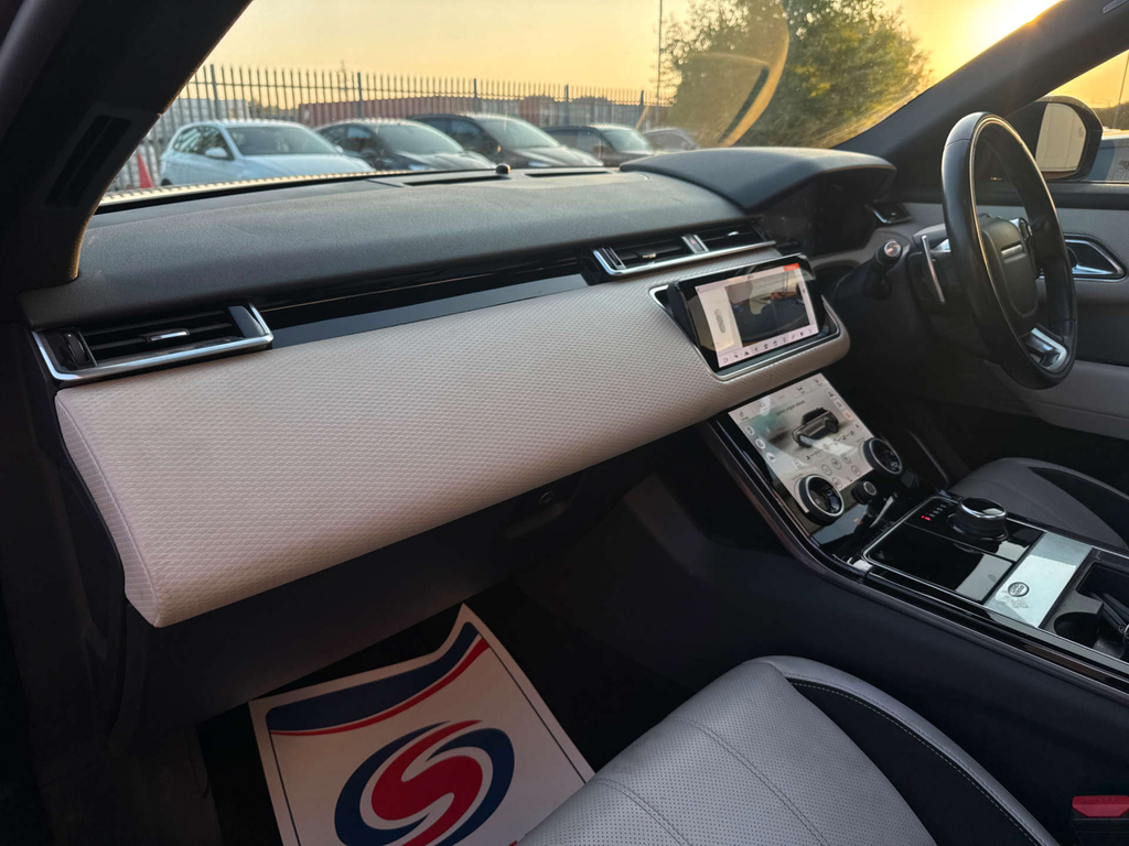 Land Rover Range Rover Velar Automatic White #45