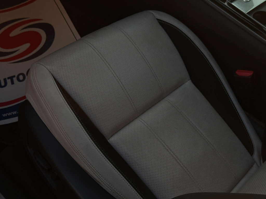 Land Rover Range Rover Velar Automatic White #54