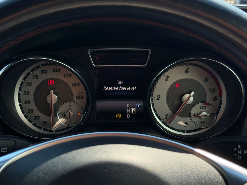 Mercedes-Benz GLA Class Red #55