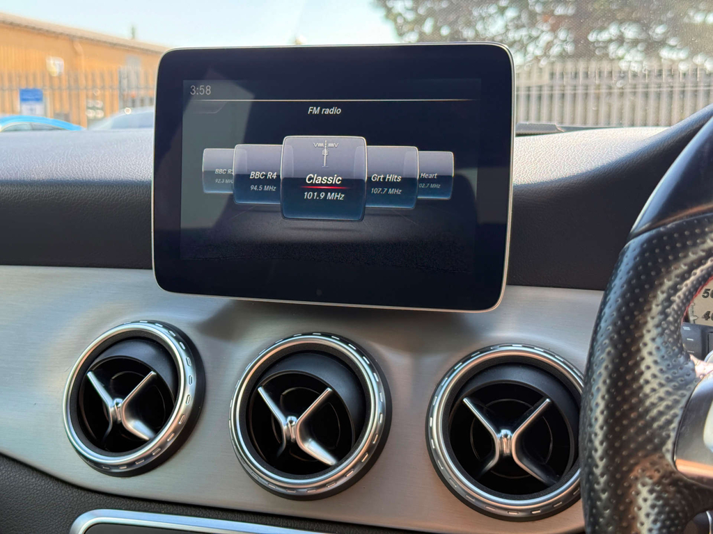 Mercedes-Benz GLA Class Red #65