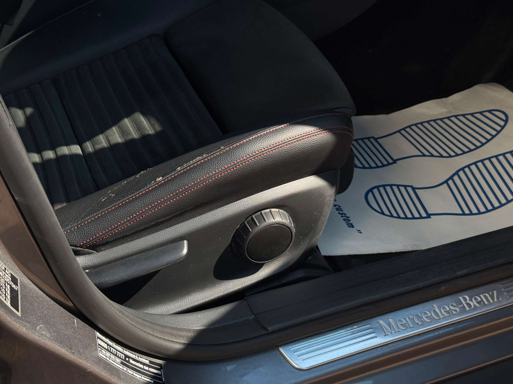 Mercedes-Benz GLA Class Red #22