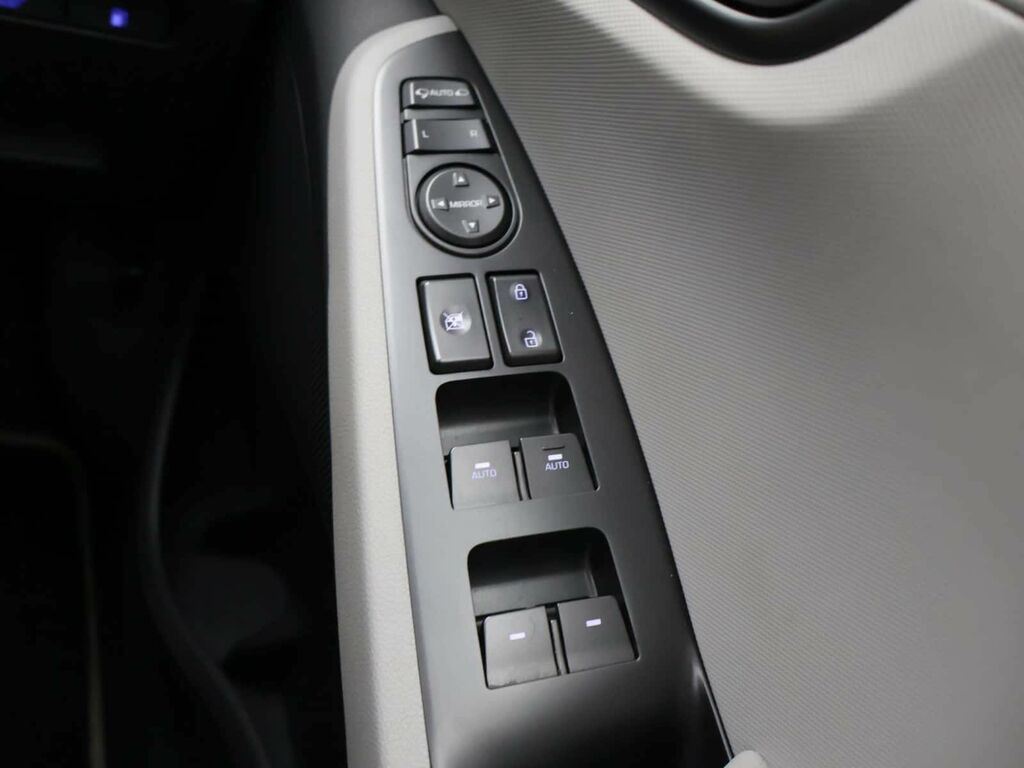 Hyundai Ioniq 38.3Kwh Premium Blue #26