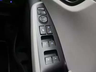Hyundai Ioniq 100Kw Premium 38Kwh Grey #26