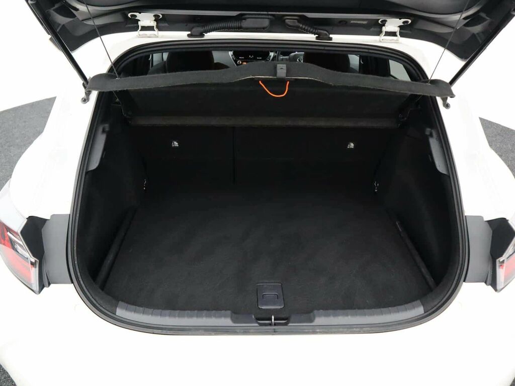 Toyota Corolla 1.8 Vvt-i Hybrid Design Cvt White #7