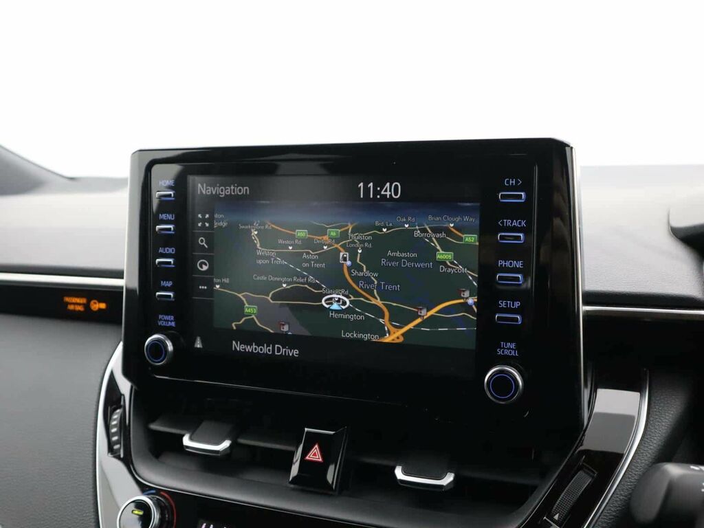 Toyota Corolla 1.8 Vvt-i Hybrid Design Cvt White #14