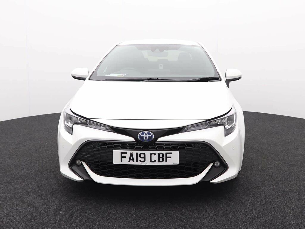 Toyota Corolla 1.8 Vvt-i Hybrid Design Cvt White #2